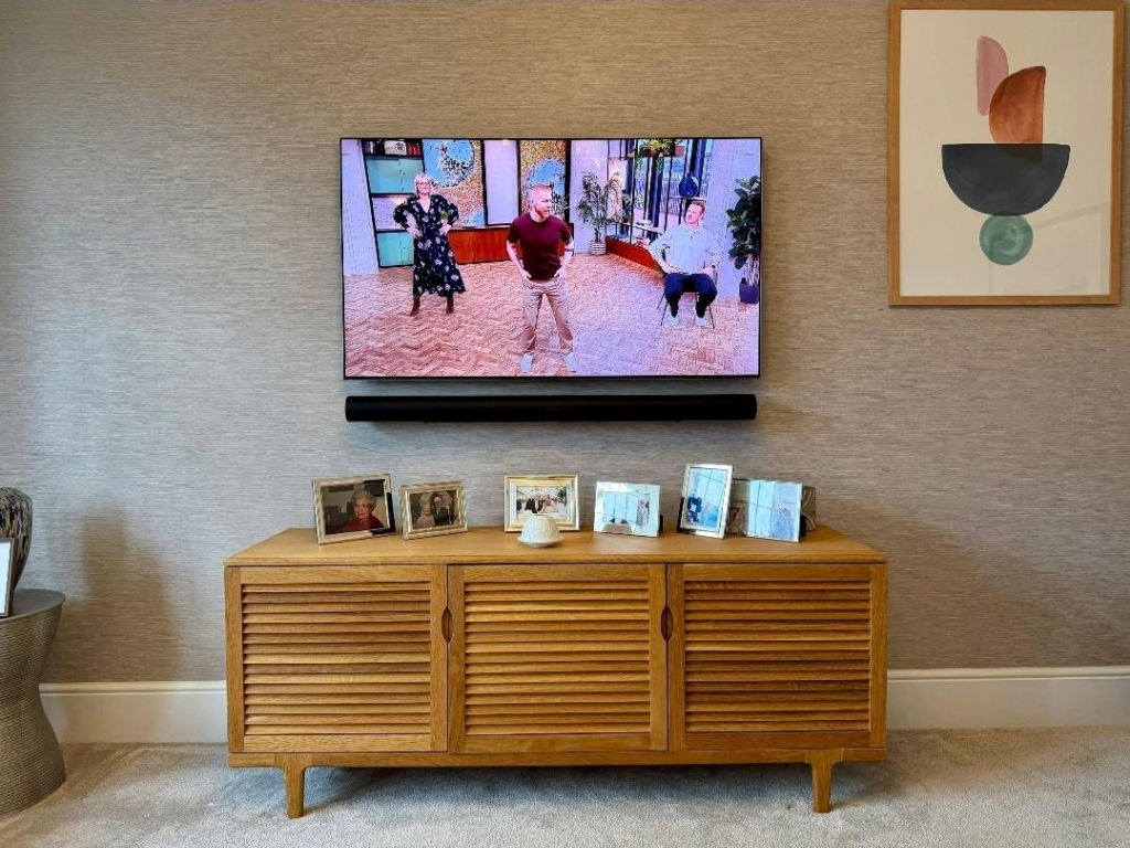 Modern clean TV wall mount installation